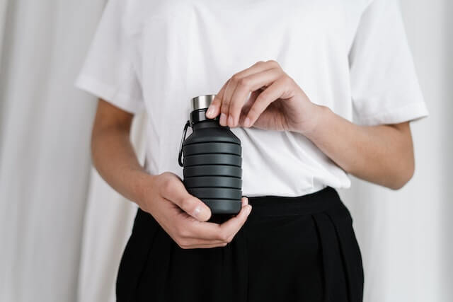You are currently viewing Reusable Bottles: The Eco-Friendly Solution for Hydration