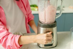 Read more about the article Best Smoothie Blenders: Top Picks for Delicious and Nutritious Drinks